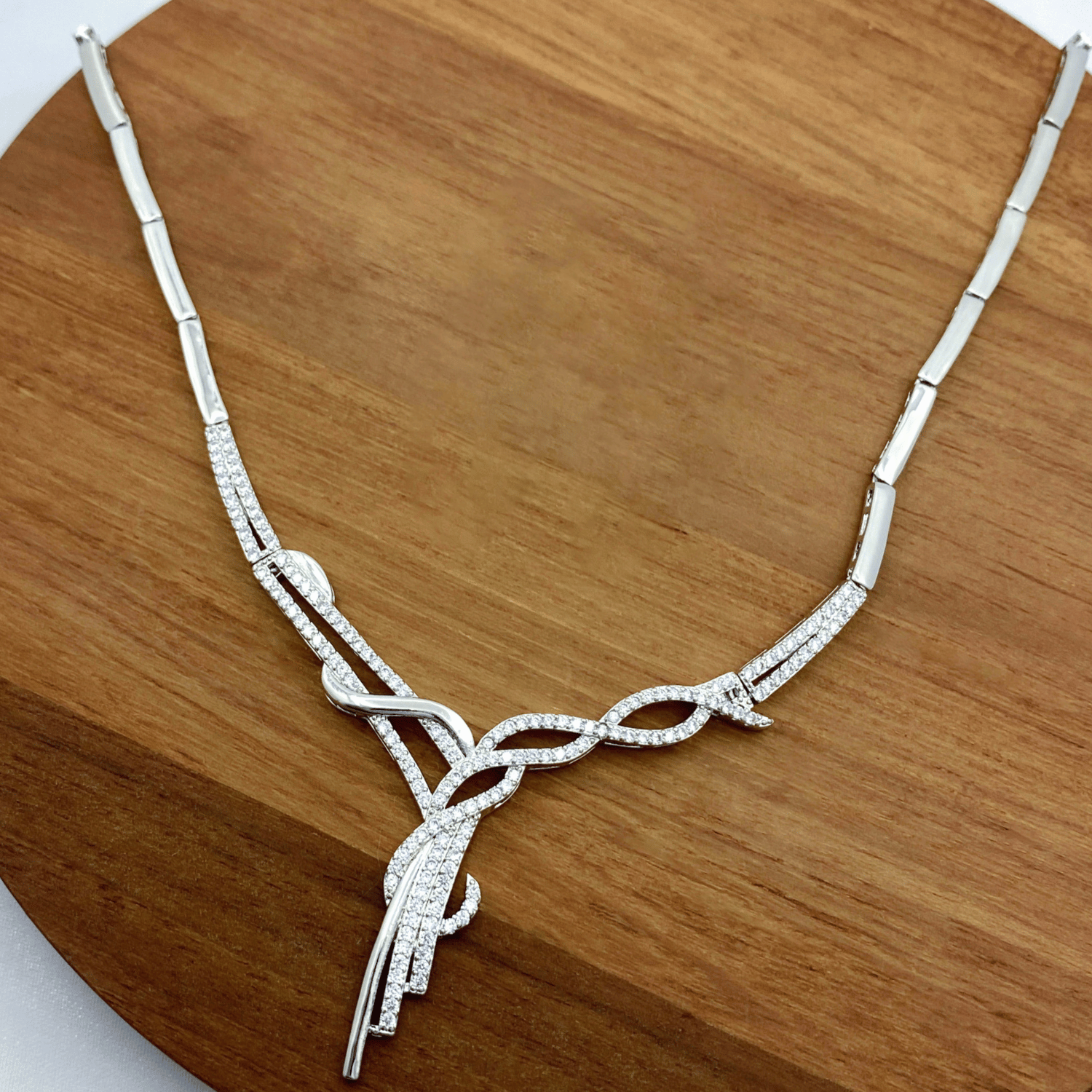 Elize Set in Rhodium