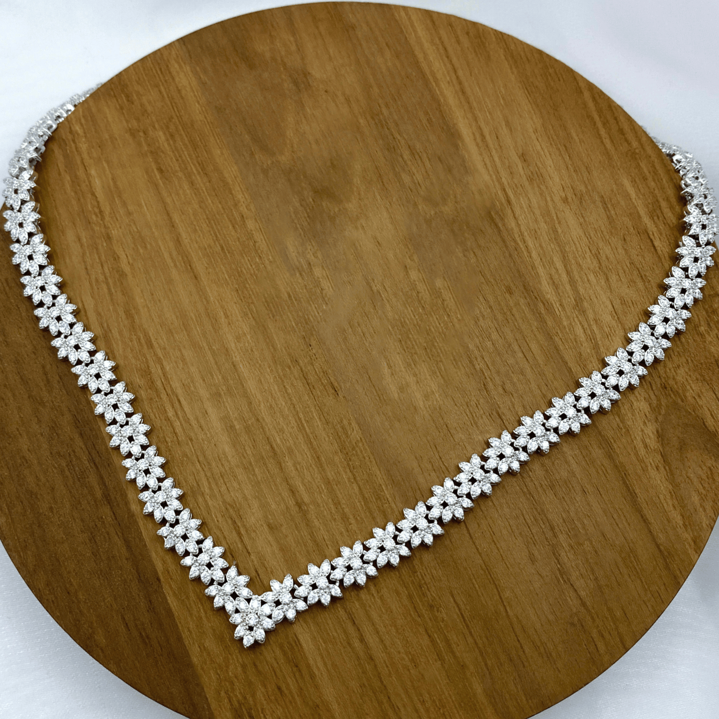 erin set in rhodium