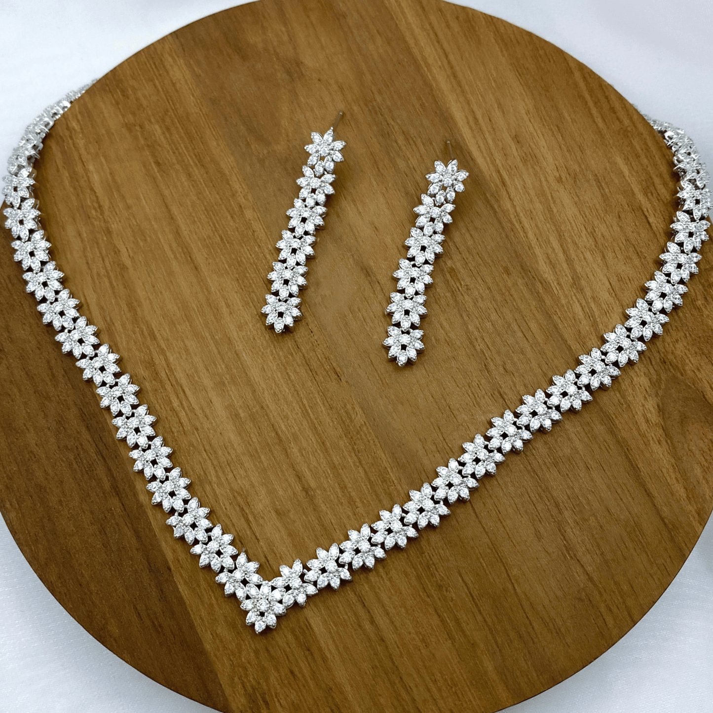 erin set in rhodium