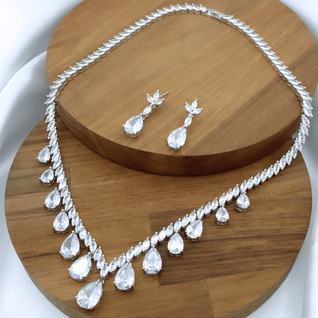 Eriza Set in Rhodium