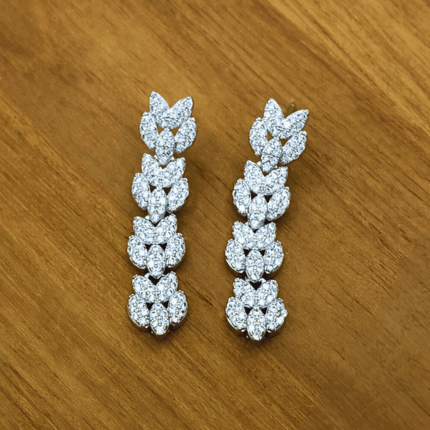 erlyn set in rhodium