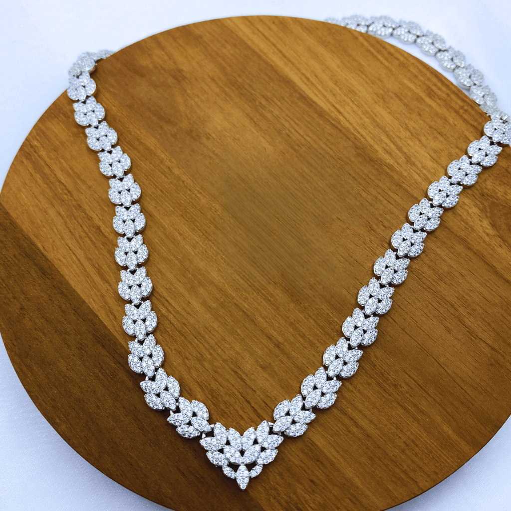 Erlyn Set in Rhodium