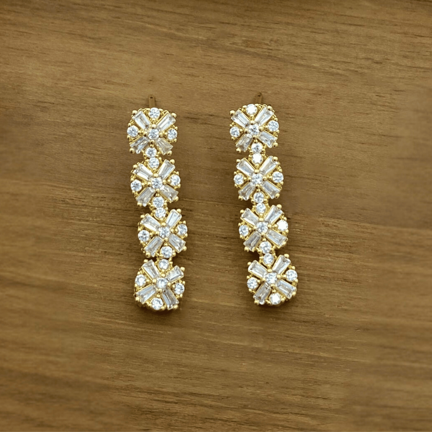 ezra set in gold