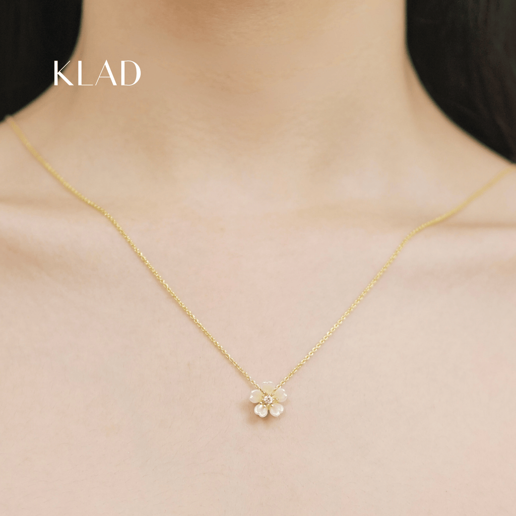 Fiarra in Gold