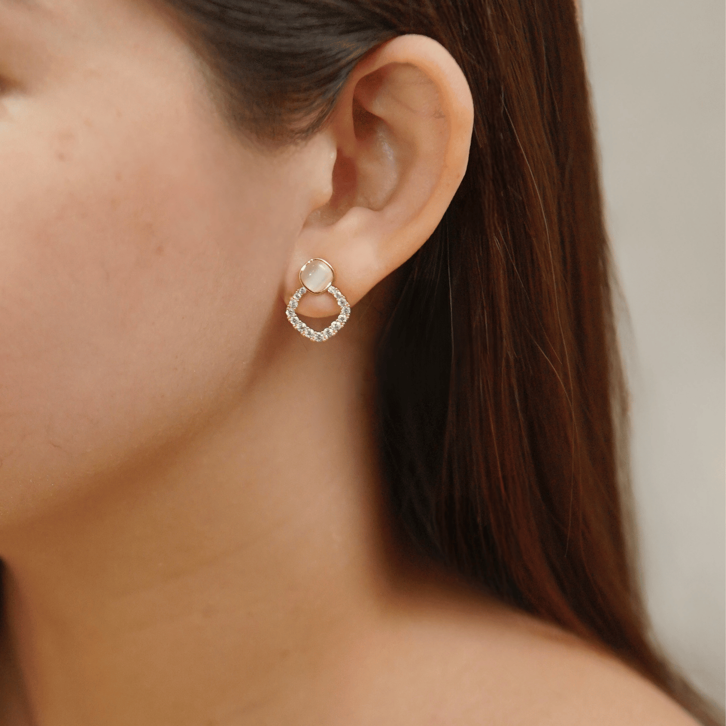 erielle, etta, eileen, eyanna, evanna & elia earrings in gold