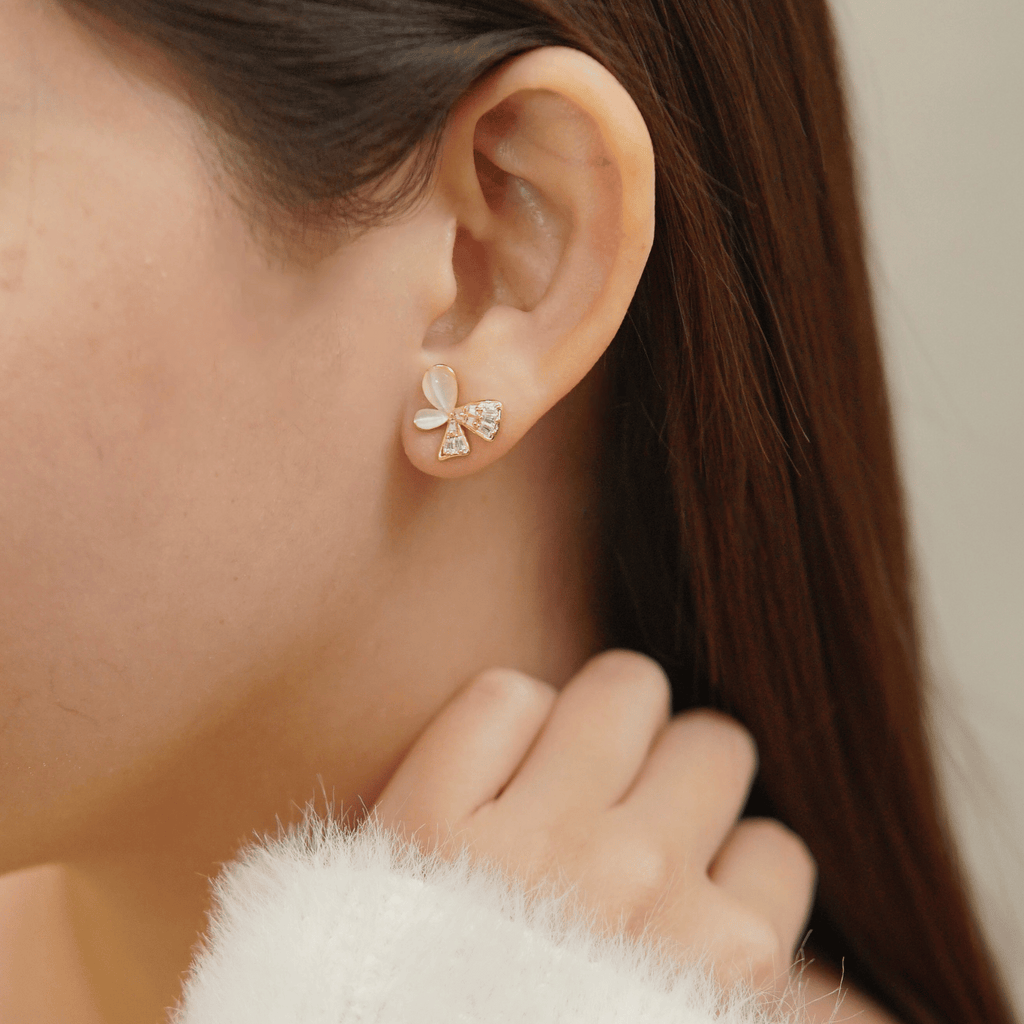 Elle, Eva & Eleanora Earrings in Gold