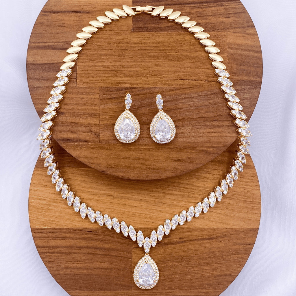 Gavielle Set in Gold