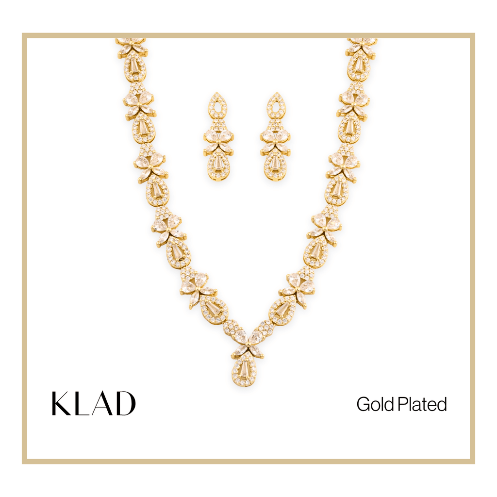 Glyssara Set in Gold