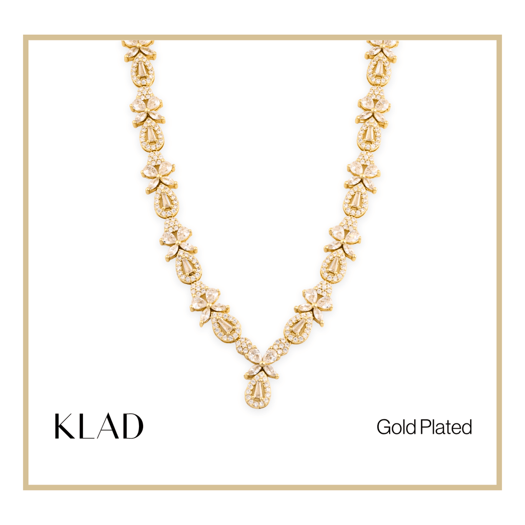 Glyssara Set in Gold