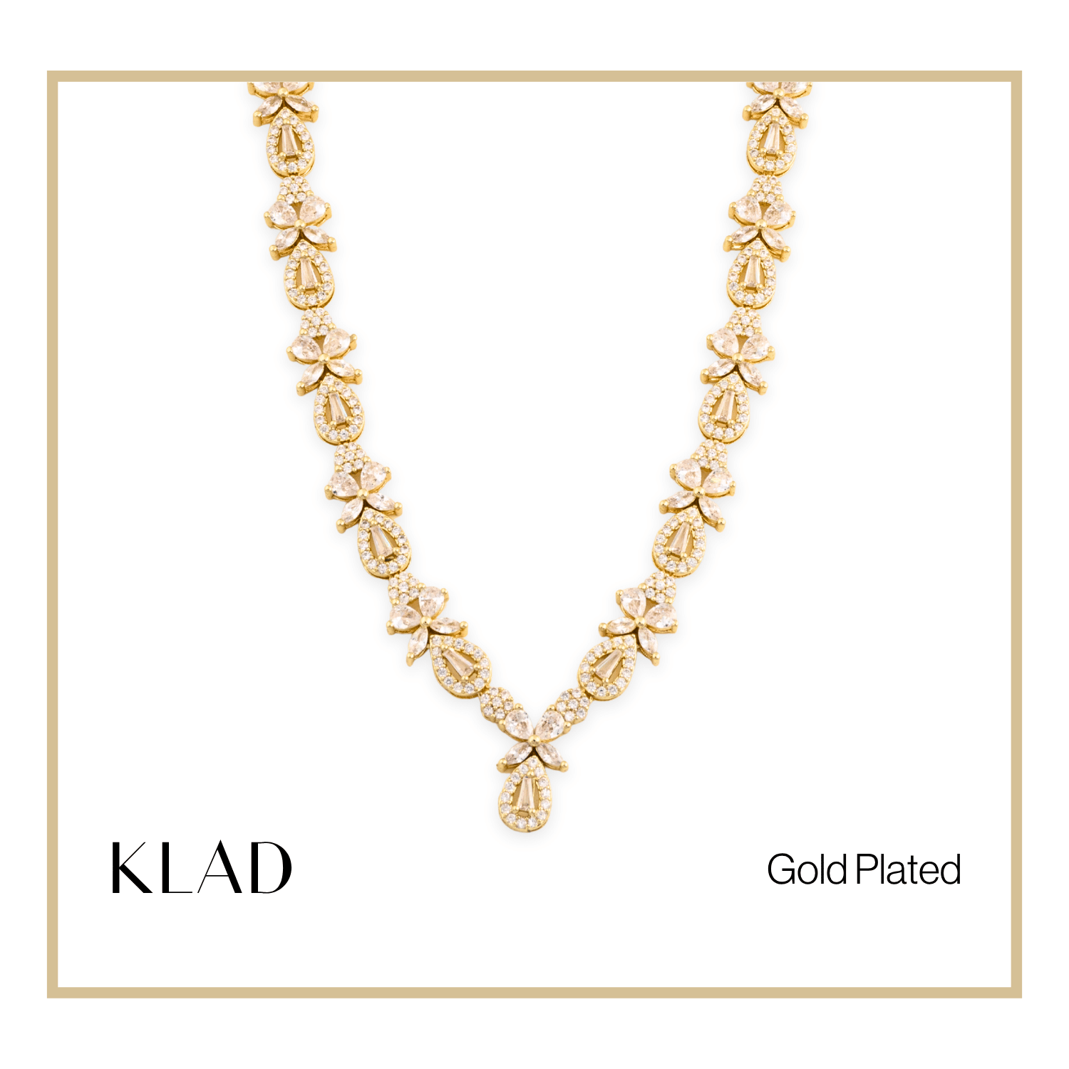 Glyssara Set in Gold