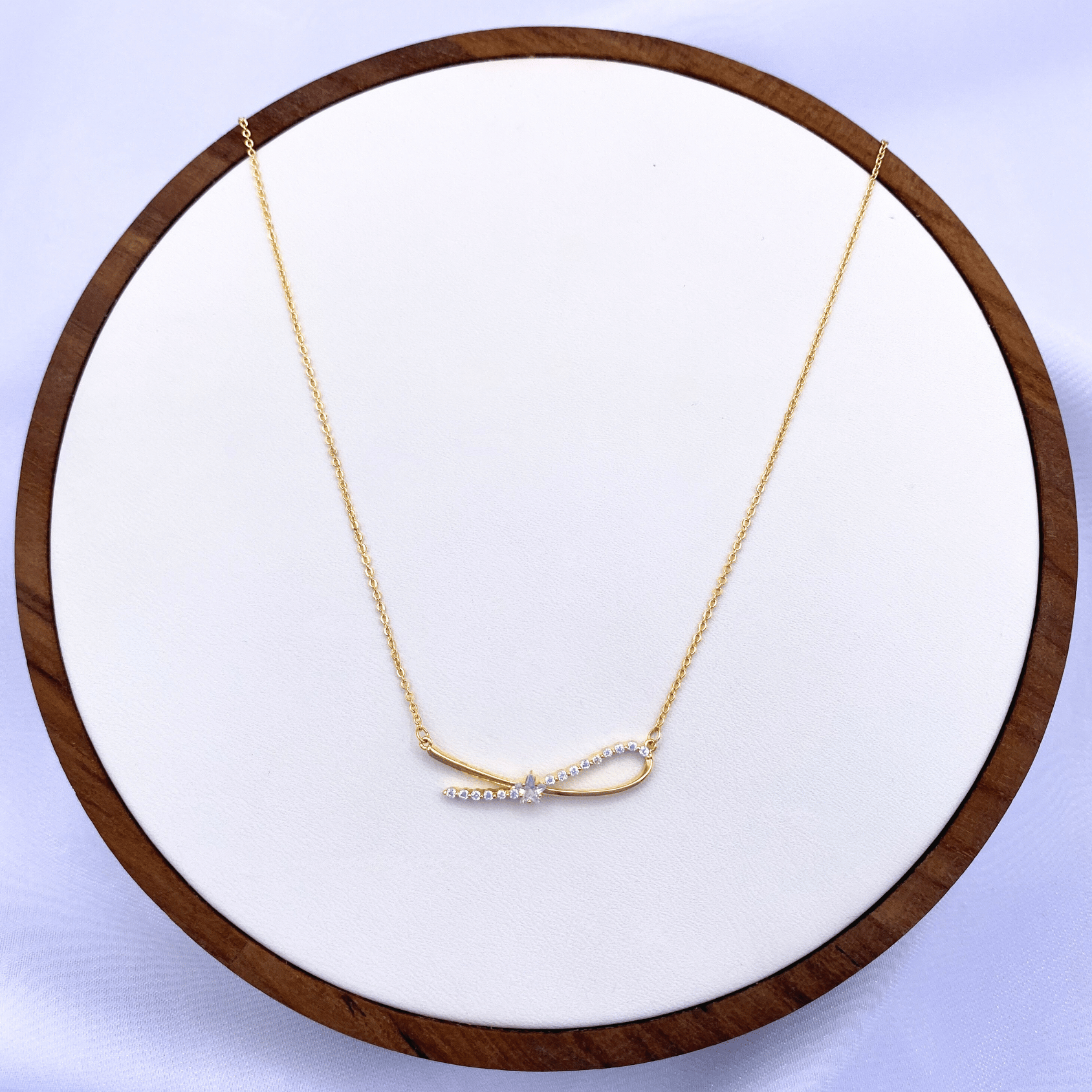 Haelith Necklace in Gold