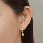 Janeliya Earrings in Gold