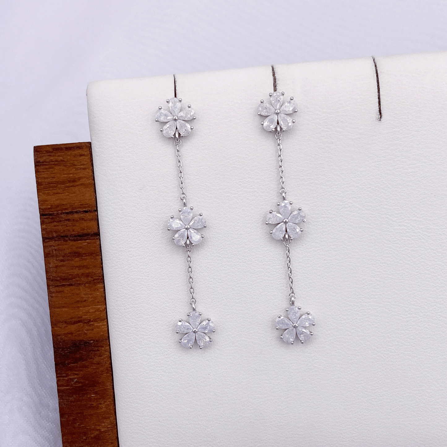 jarelle earrings in rhodium