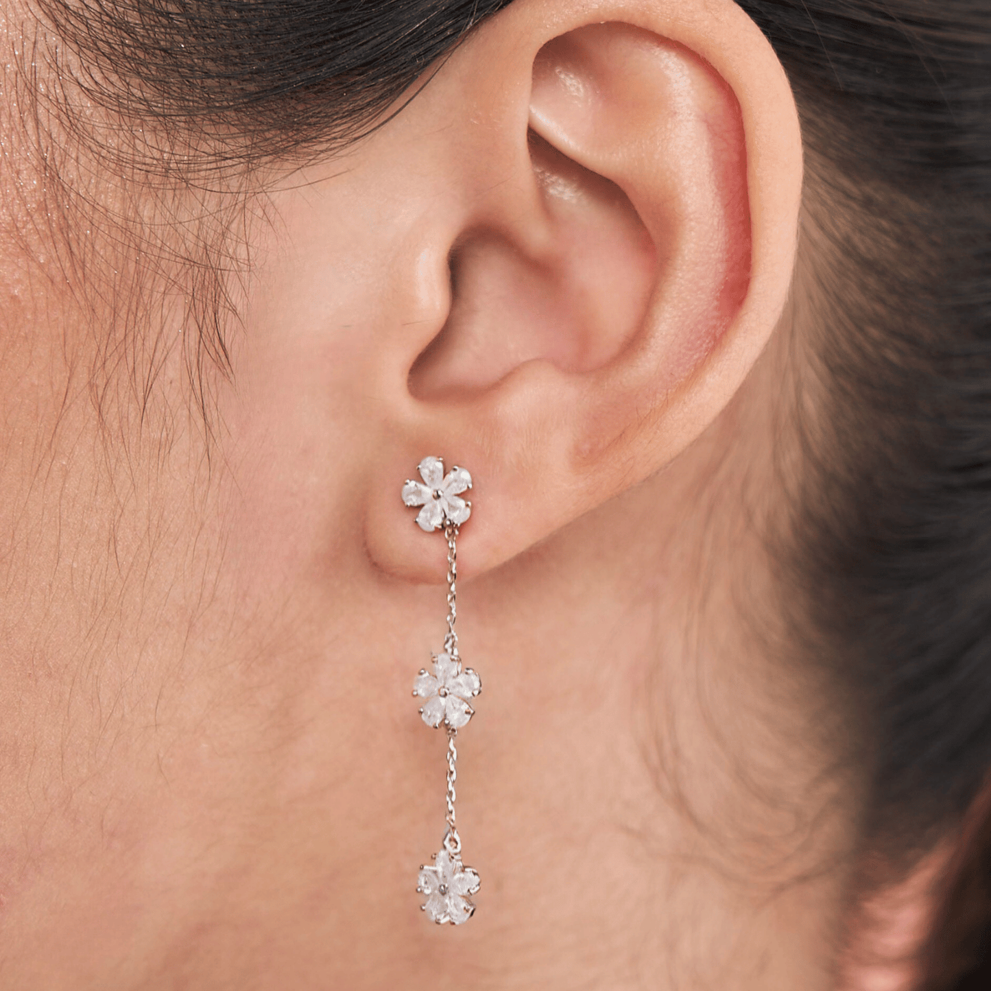 jarelle earrings in rhodium