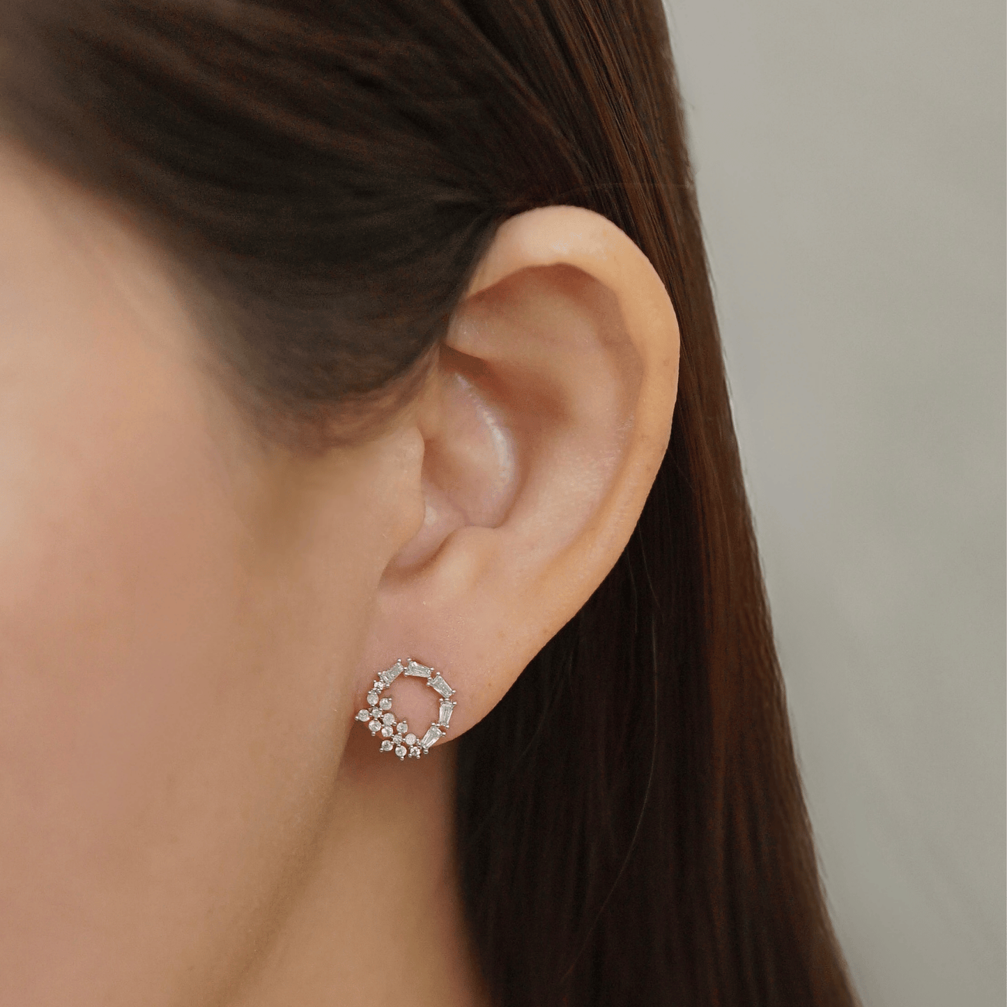 jordelle earrings in gold