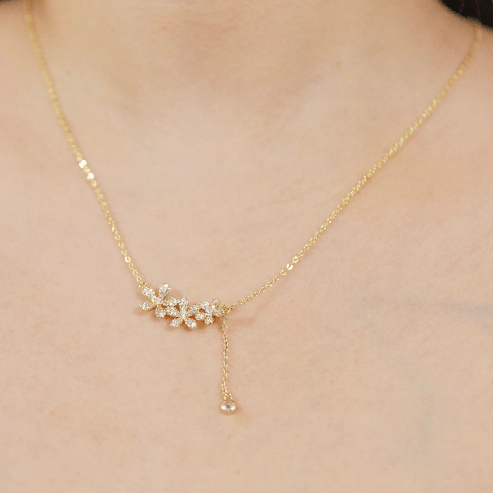 Kaixie Necklace in Gold