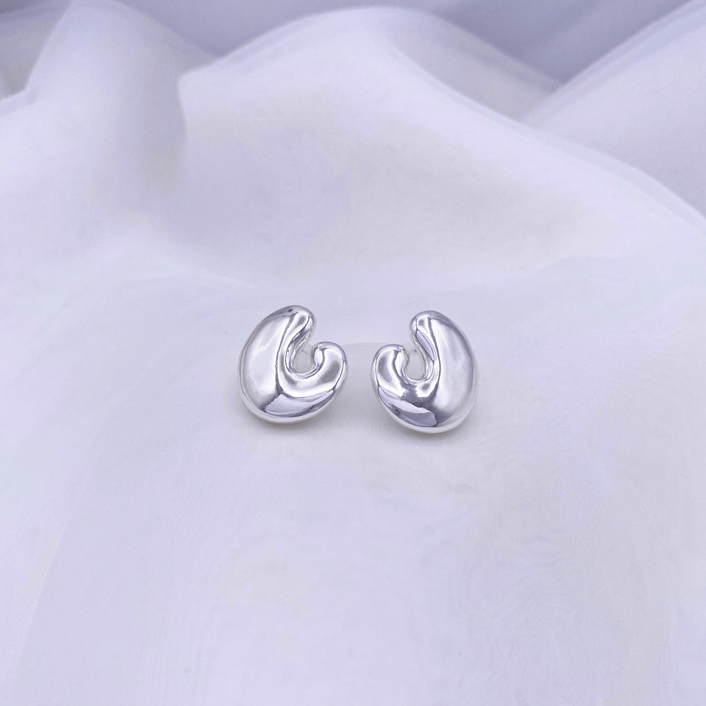 KLAD-C004 Earrings in Rhodium
