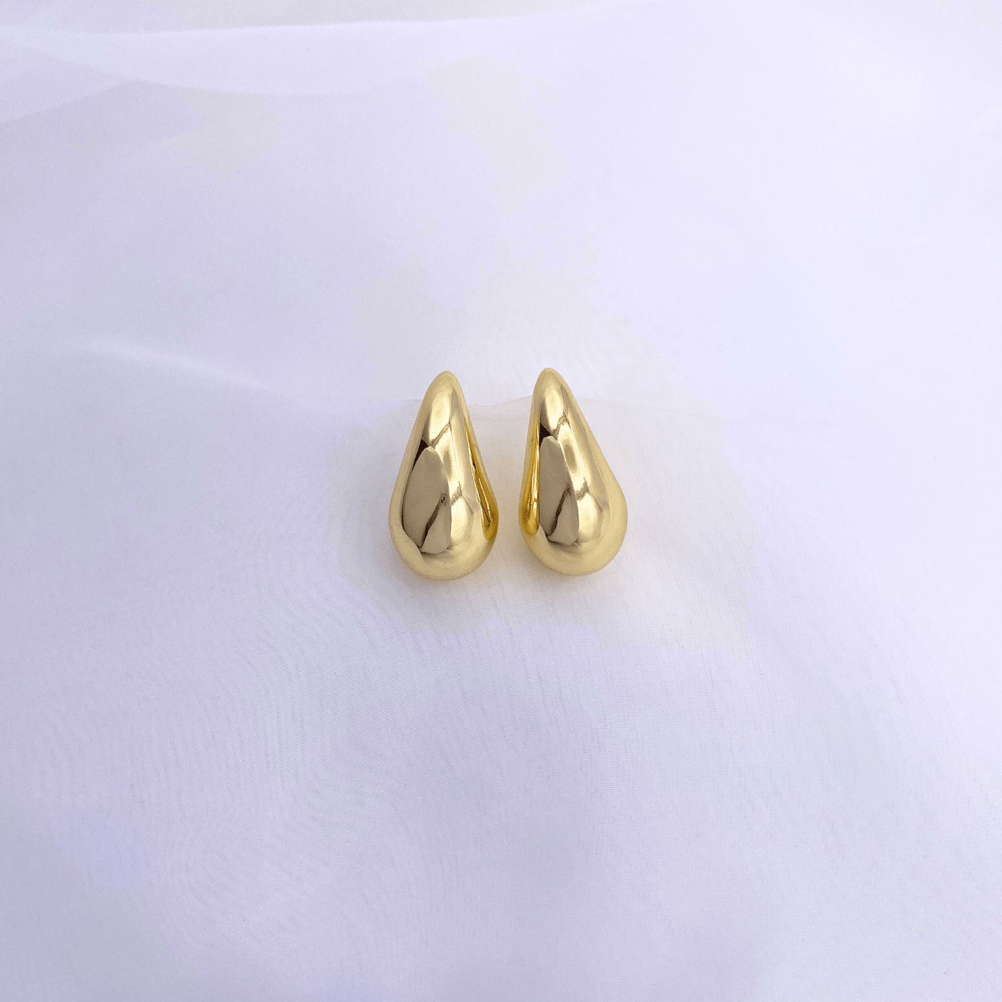 klad-c008 earrings in gold