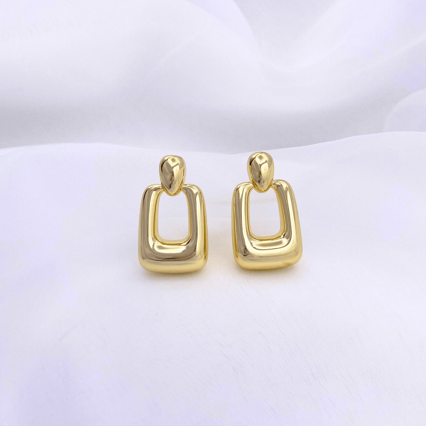 klad-c014 earrings in gold