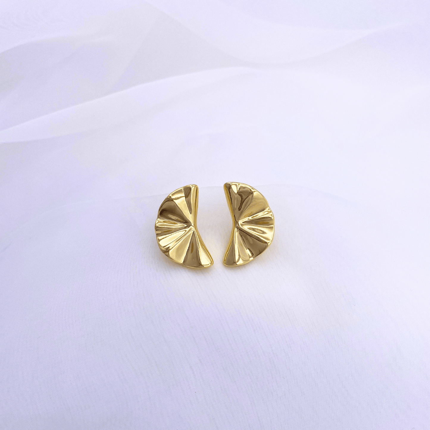 klad-c018 earrings in gold