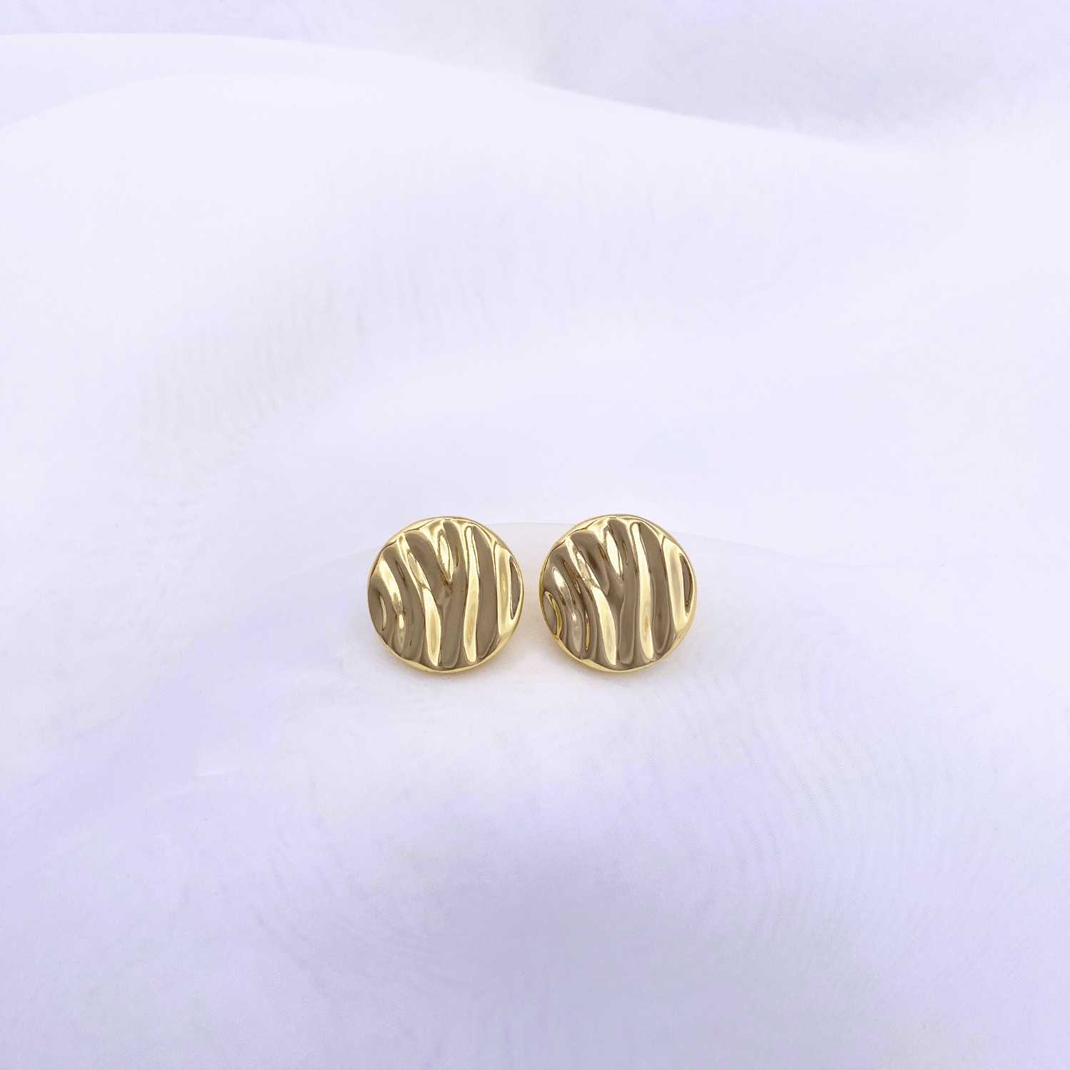 KLAD-C028 Earrings in Gold