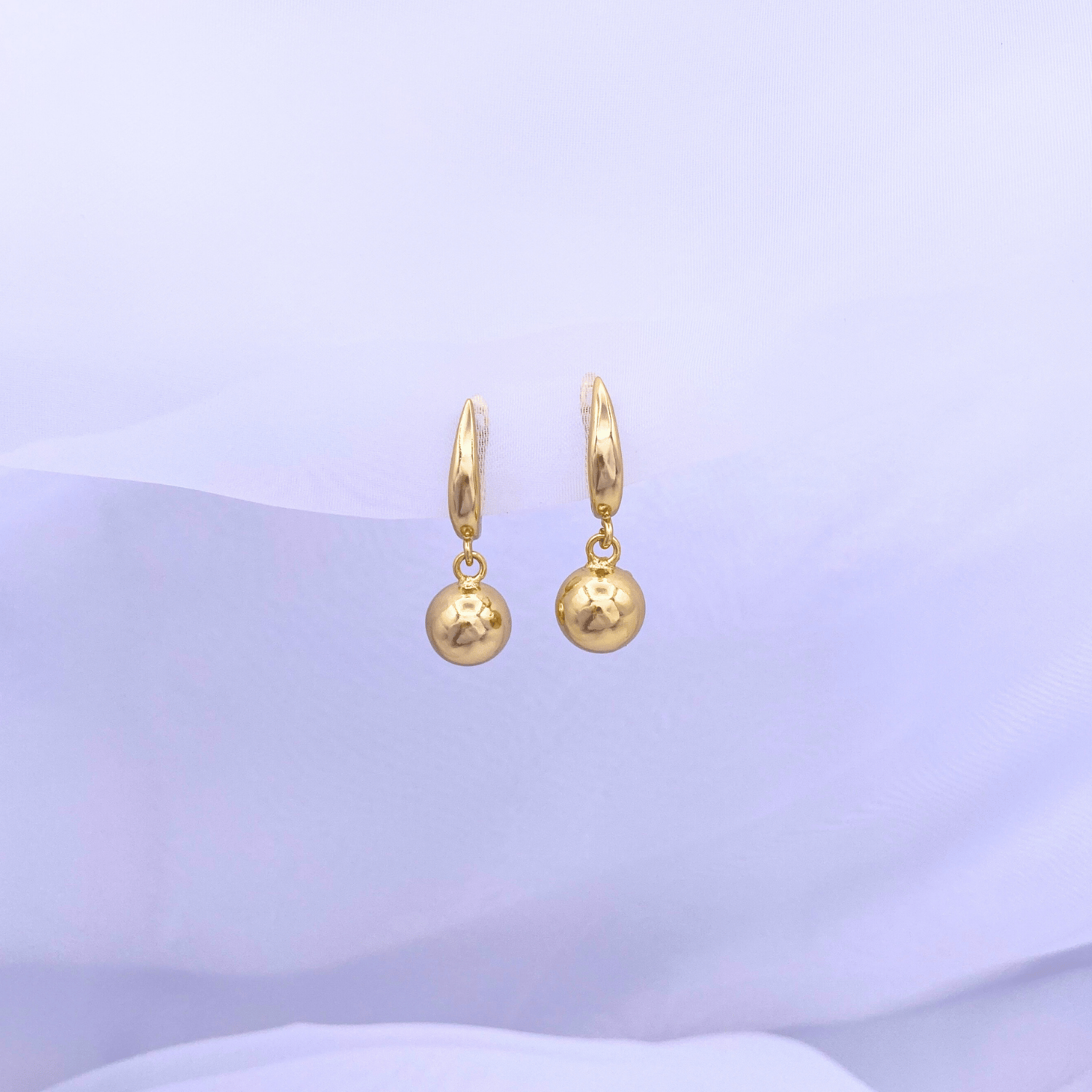 KLAD-C034 Earrings in Gold