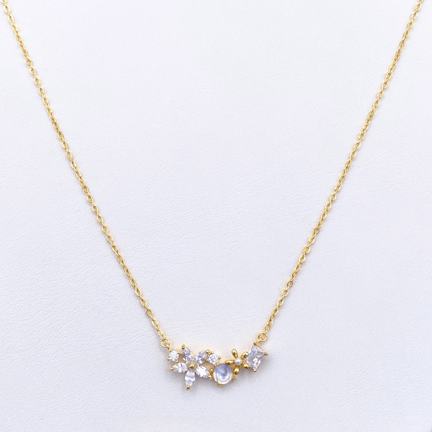 Kori Necklace in Gold