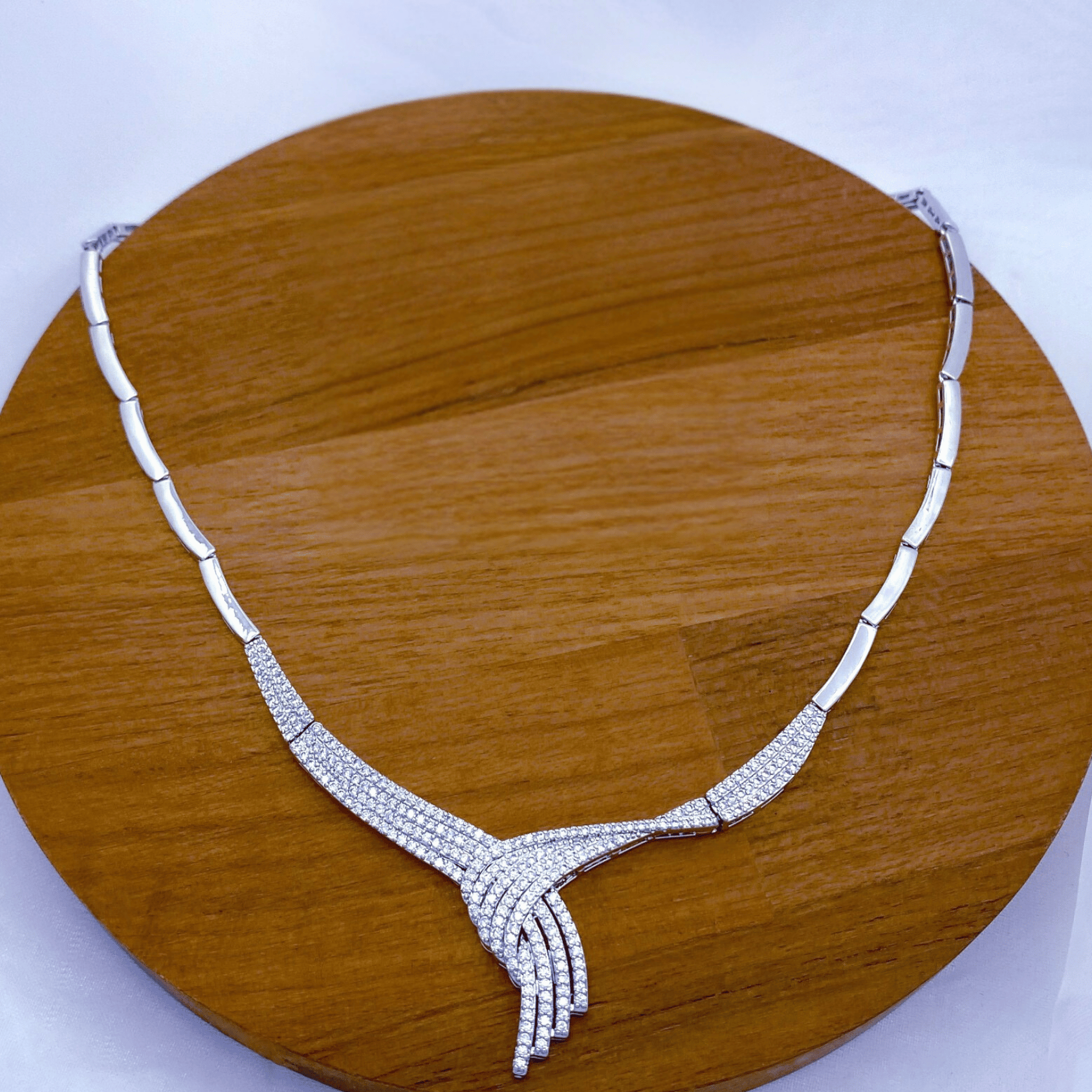 Lexis Set in Rhodium