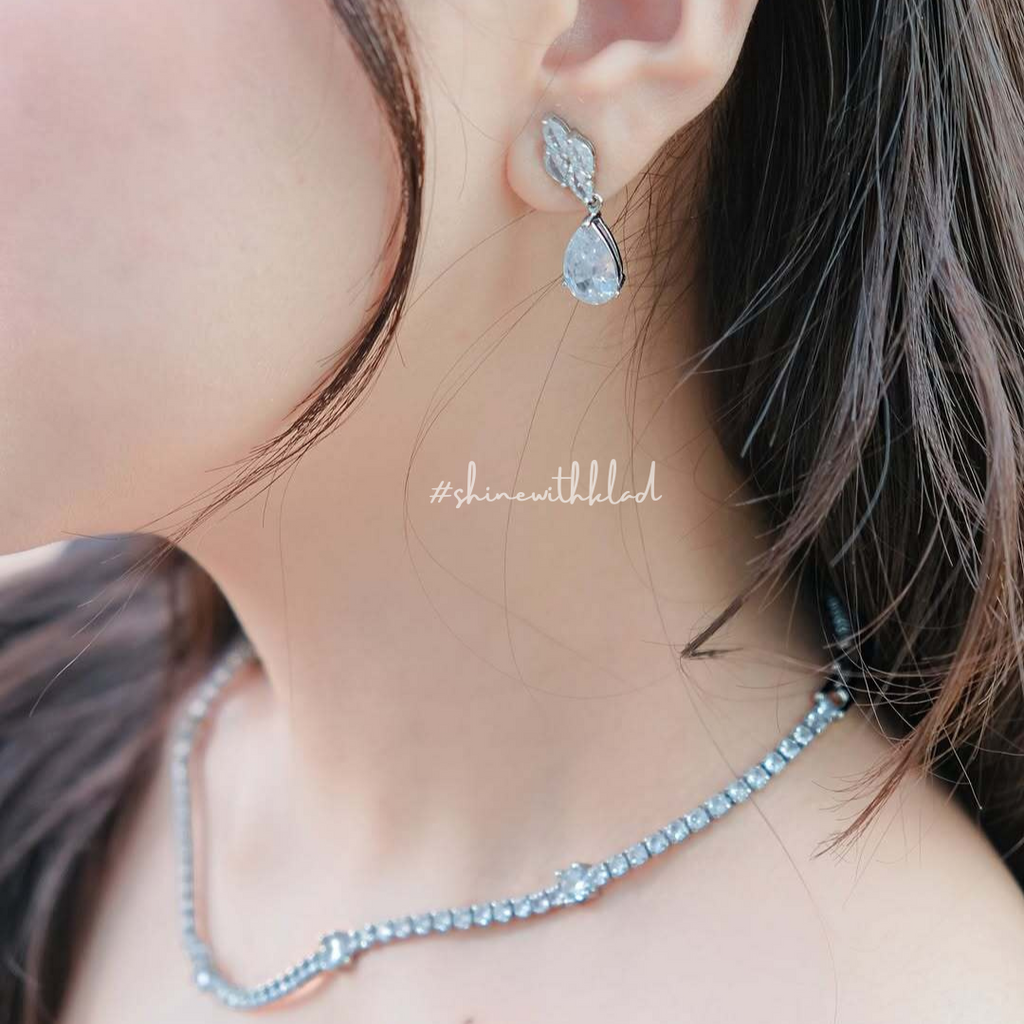 Lilly Set in Rhodium
