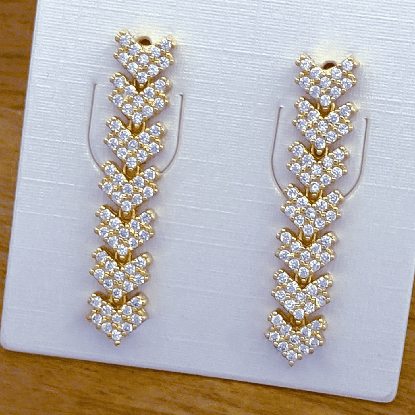 livia set in gold