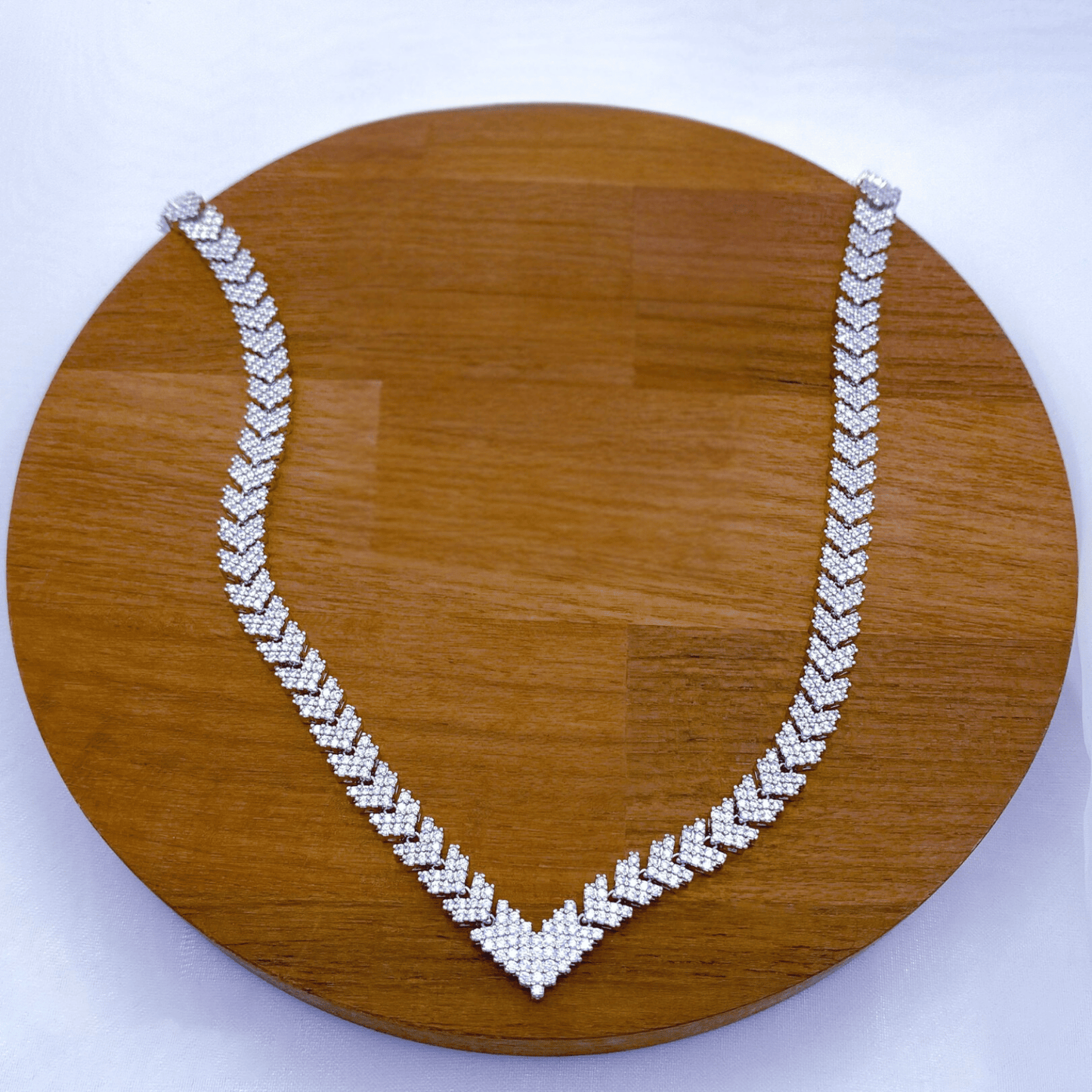 livia set in rhodium
