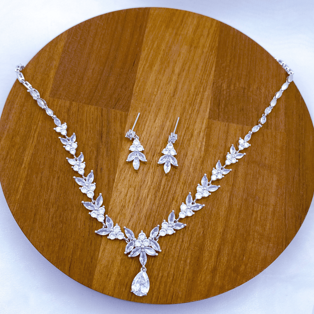 Londyne Set in Rhodium