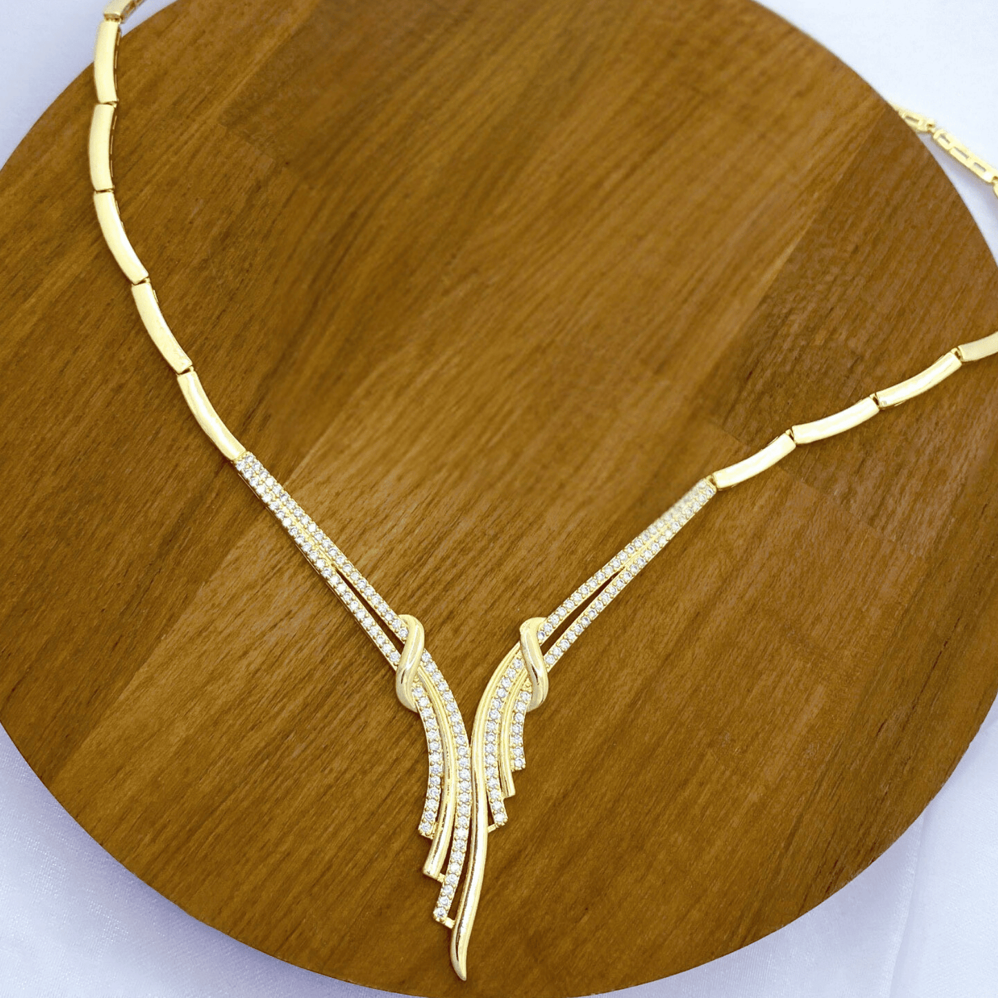 loreil set in gold
