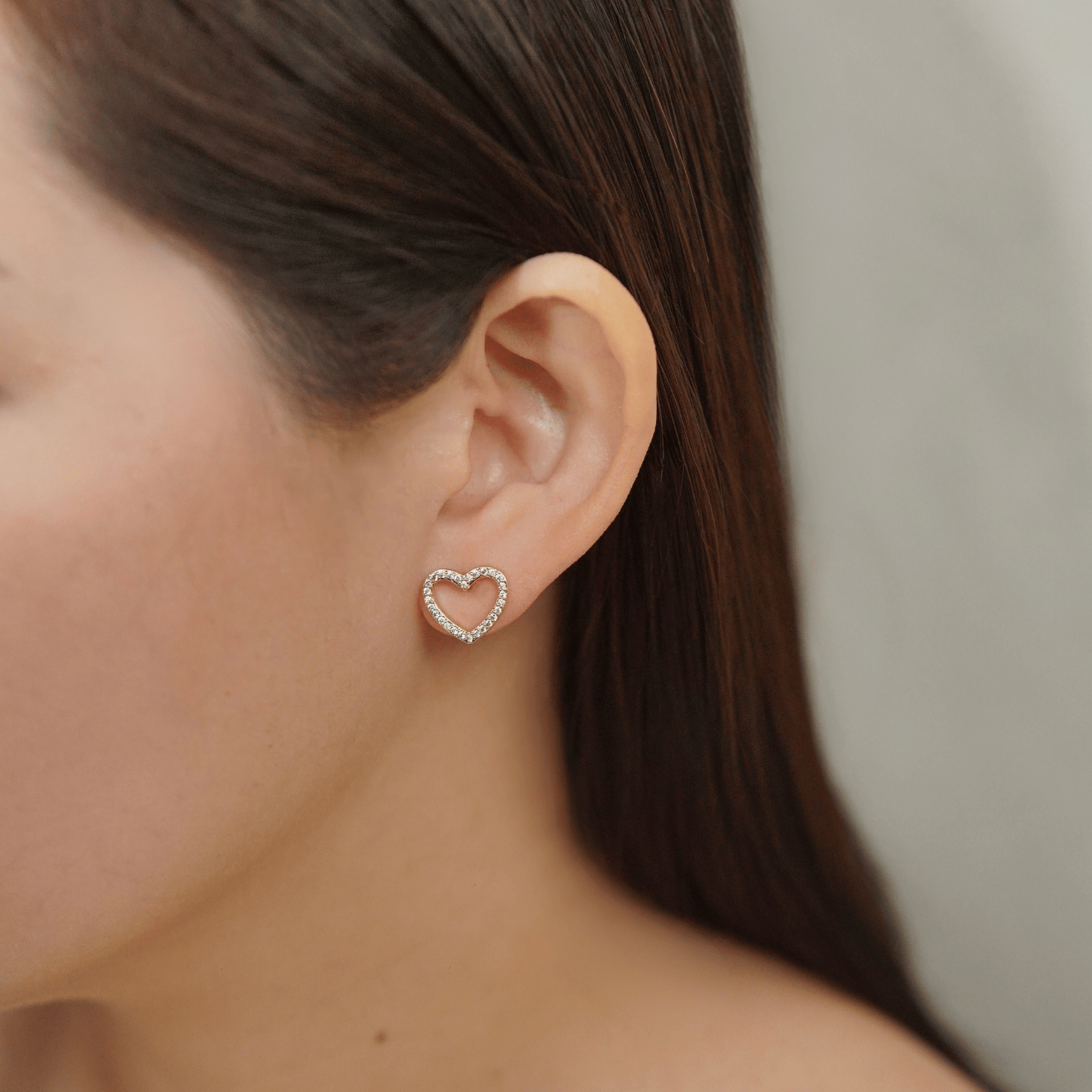 maeda jewelry set in gold