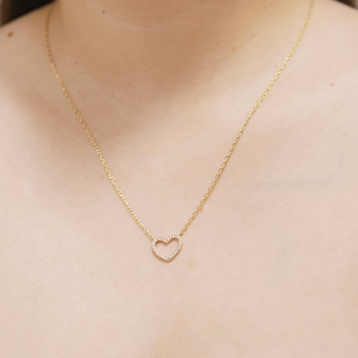 maeda jewelry set in gold