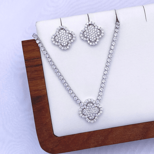 Marae Jewelry Set in Rhodium