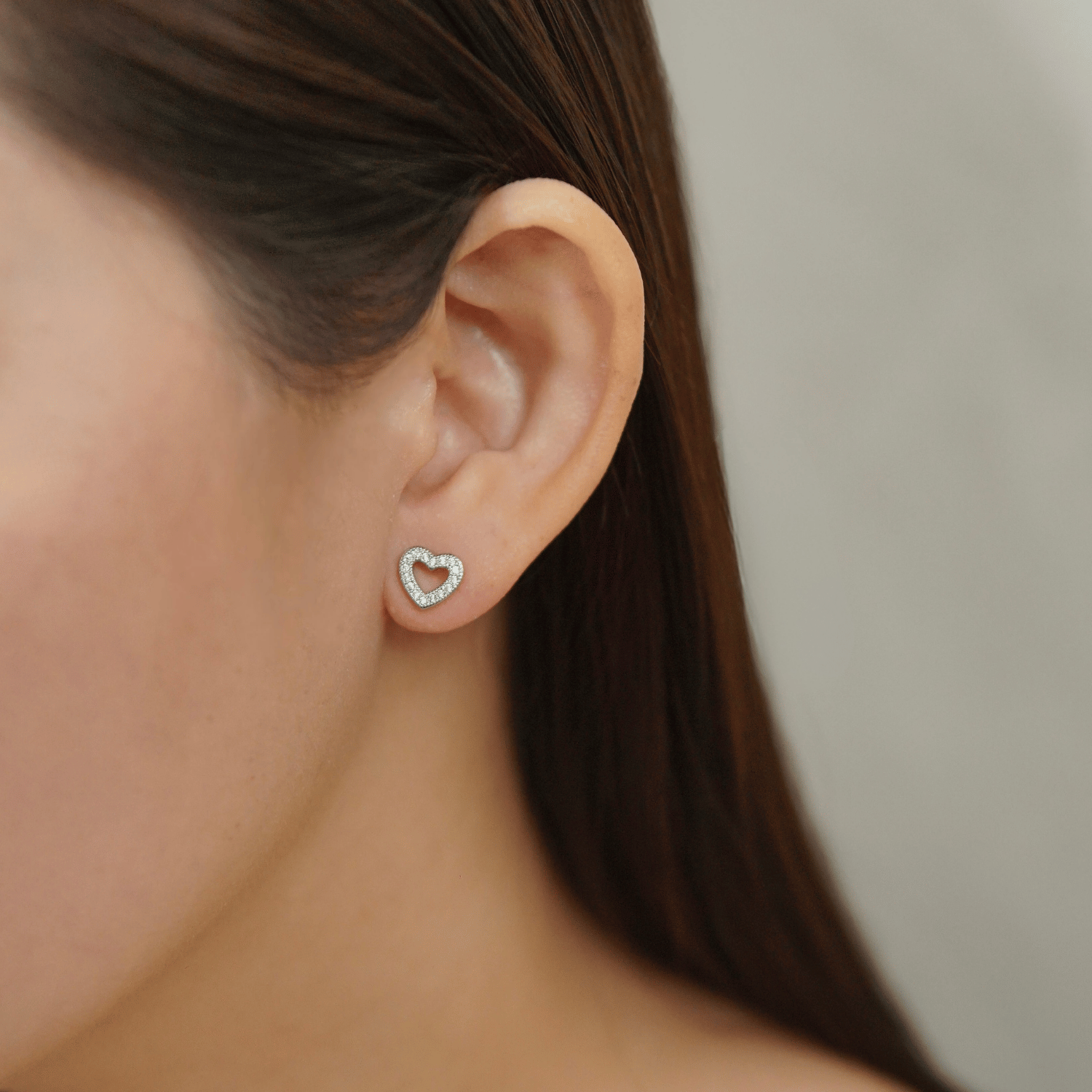 Maryanne Stud Earrings in Rhodium