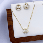 Maven Jewelry Set in Gold