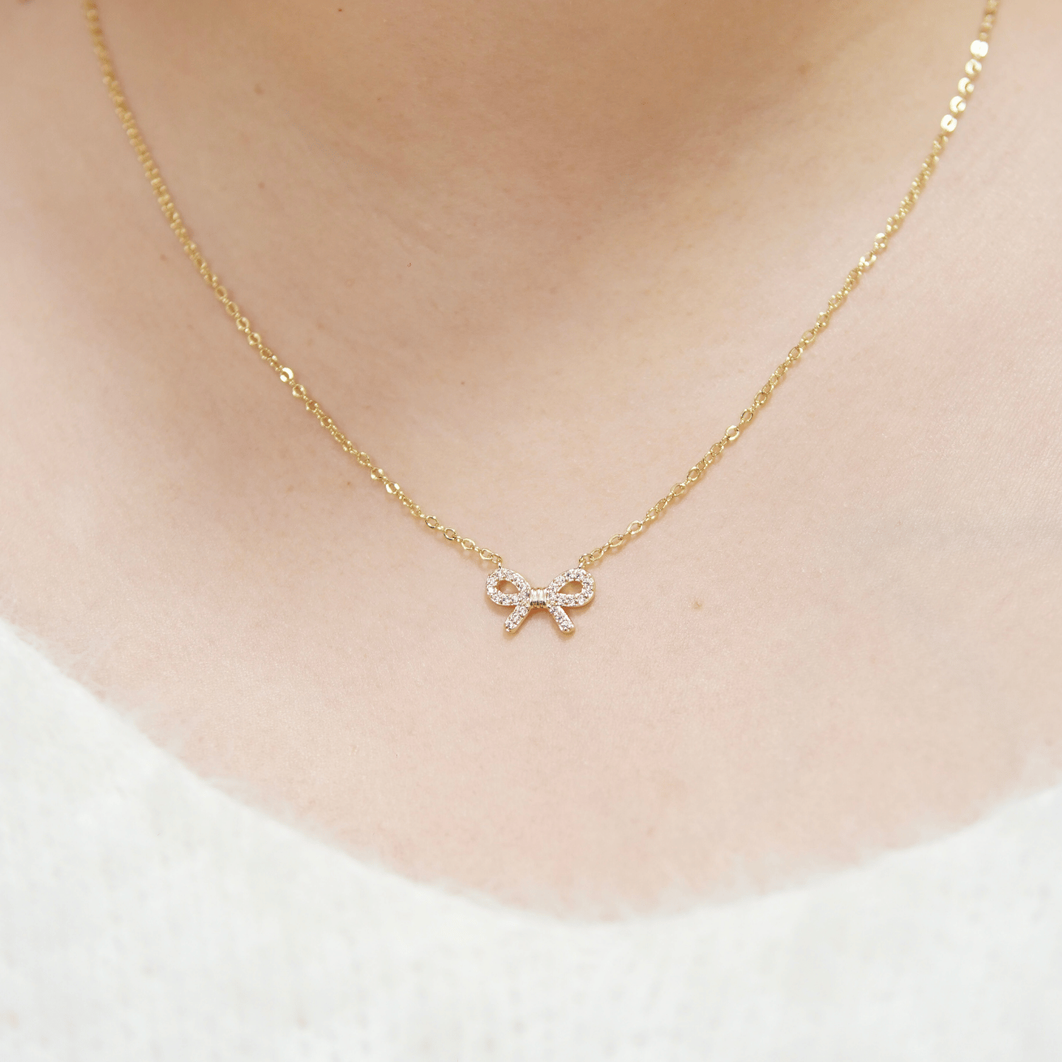 Melina Jewelry Set in Gold