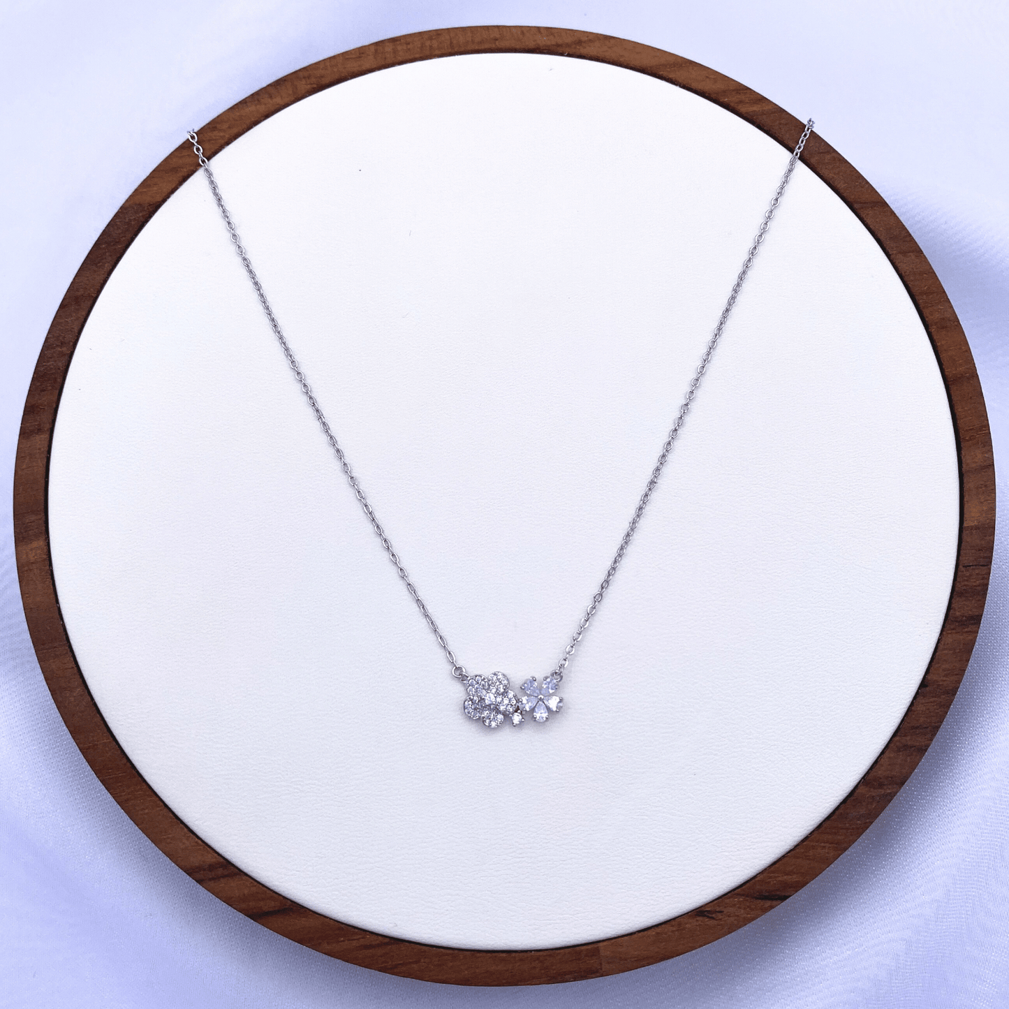 nell necklace in rhodium