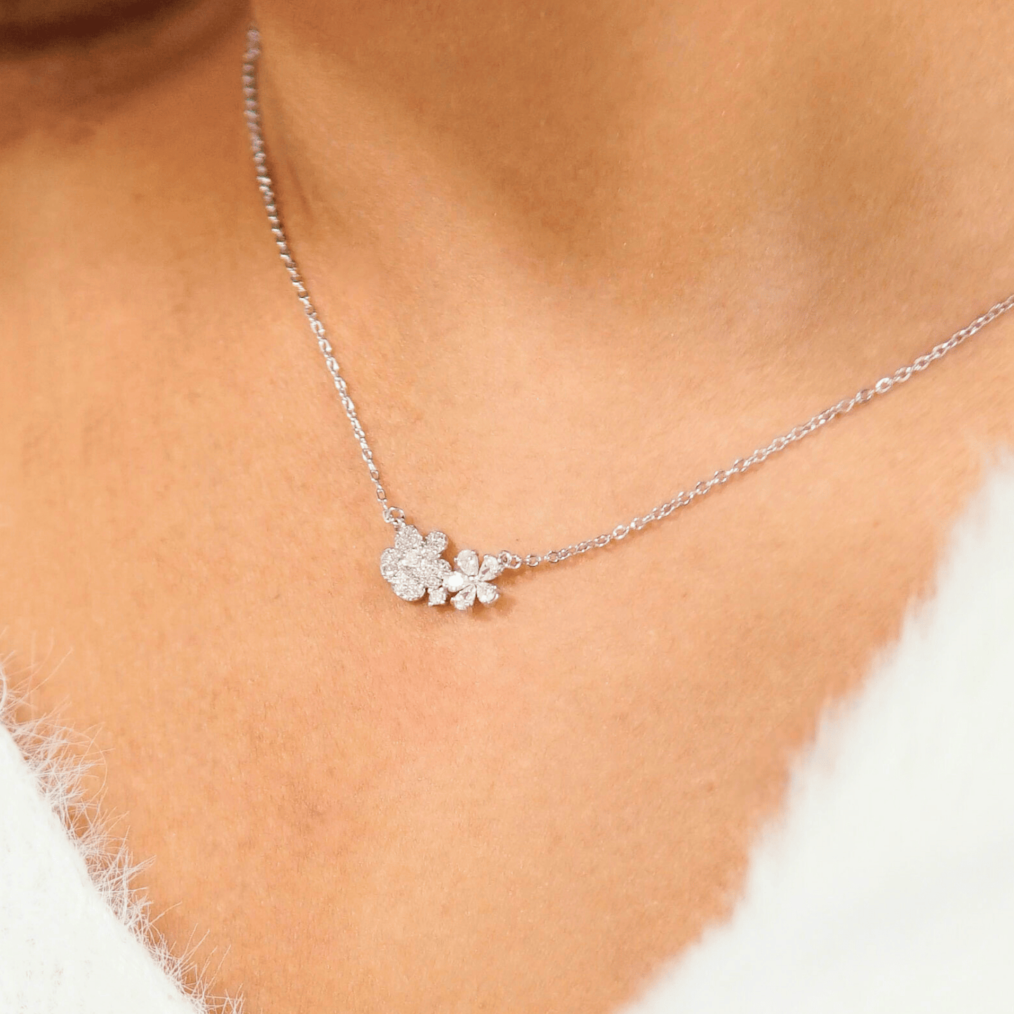 nell necklace in rhodium