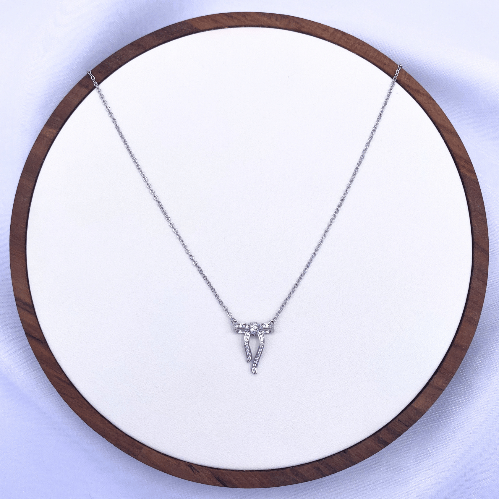 Nerine Necklace in Rhodium