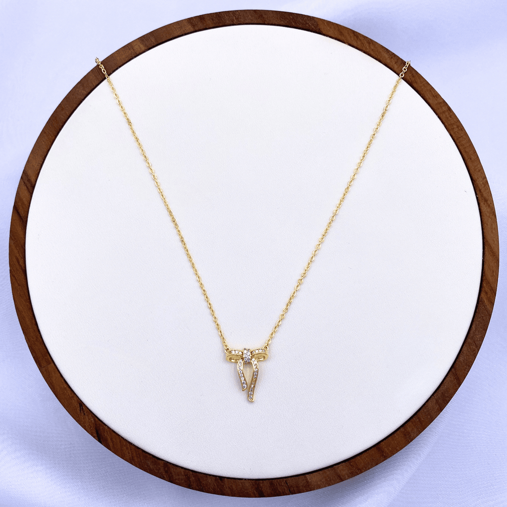 Nerine Necklace in Gold