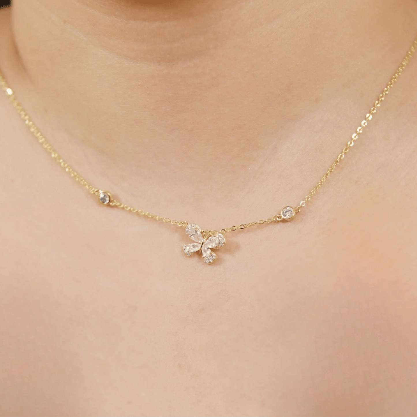 nerissa necklace in gold