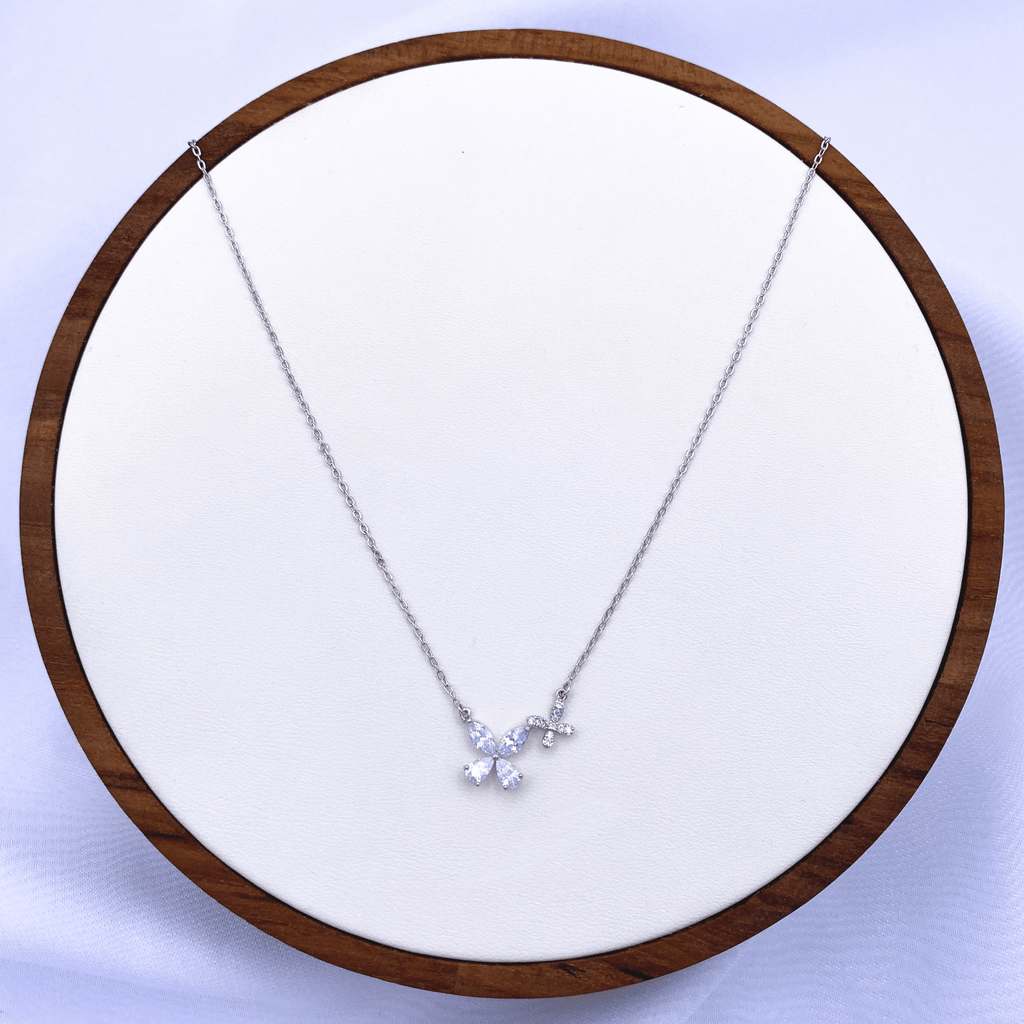 Novia Necklace in Rhodium