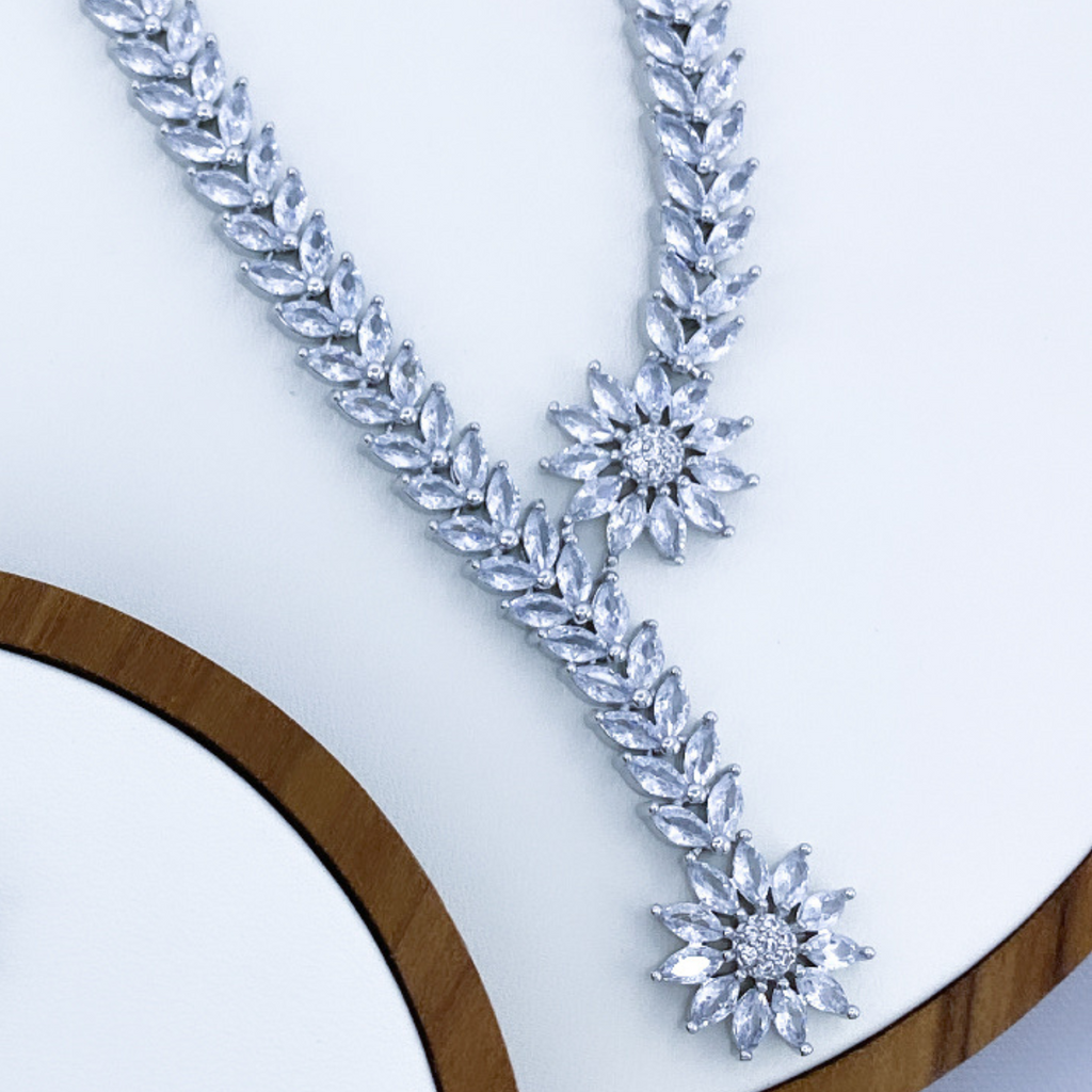 Noelene Set in Rhodium