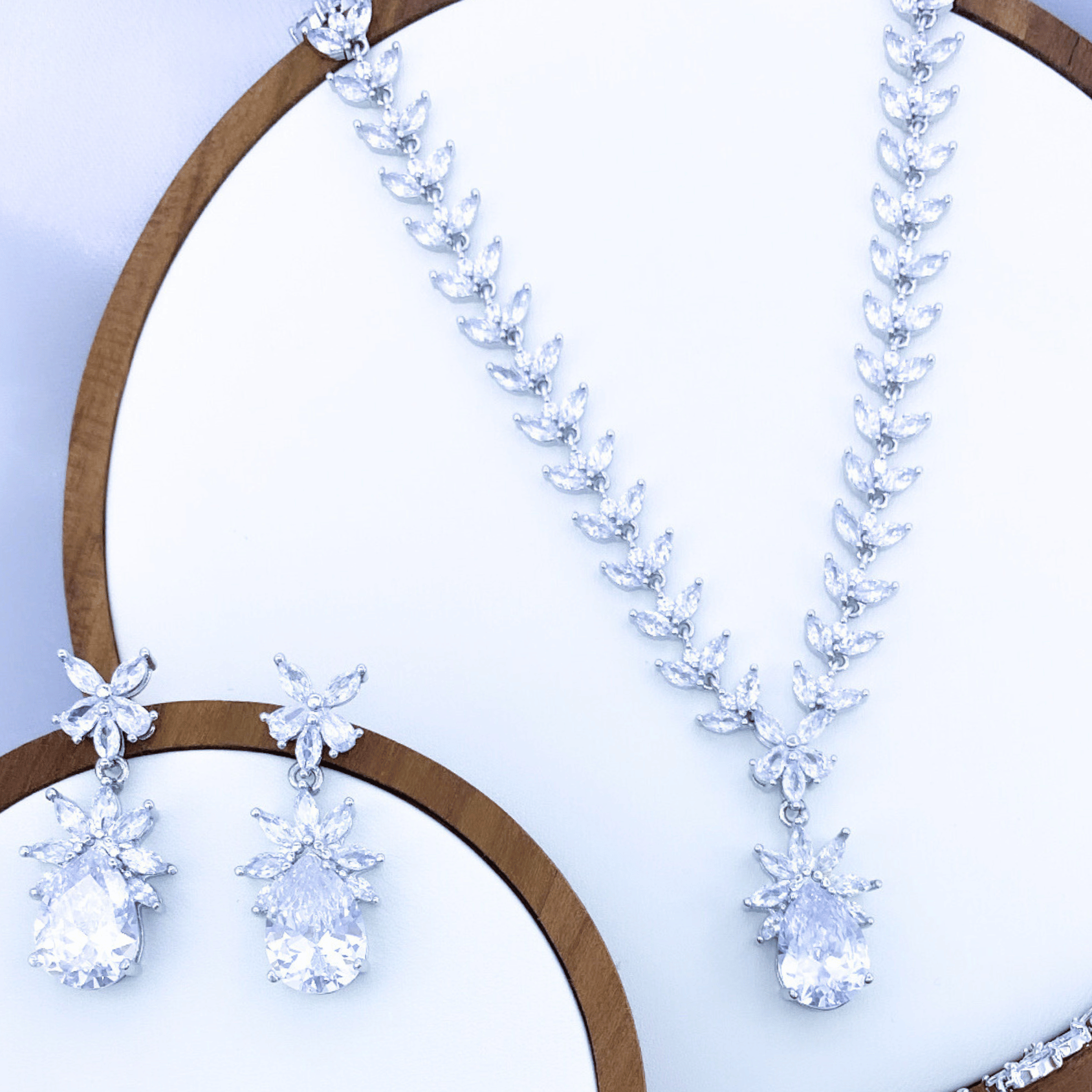 Nikki Set in Rhodium