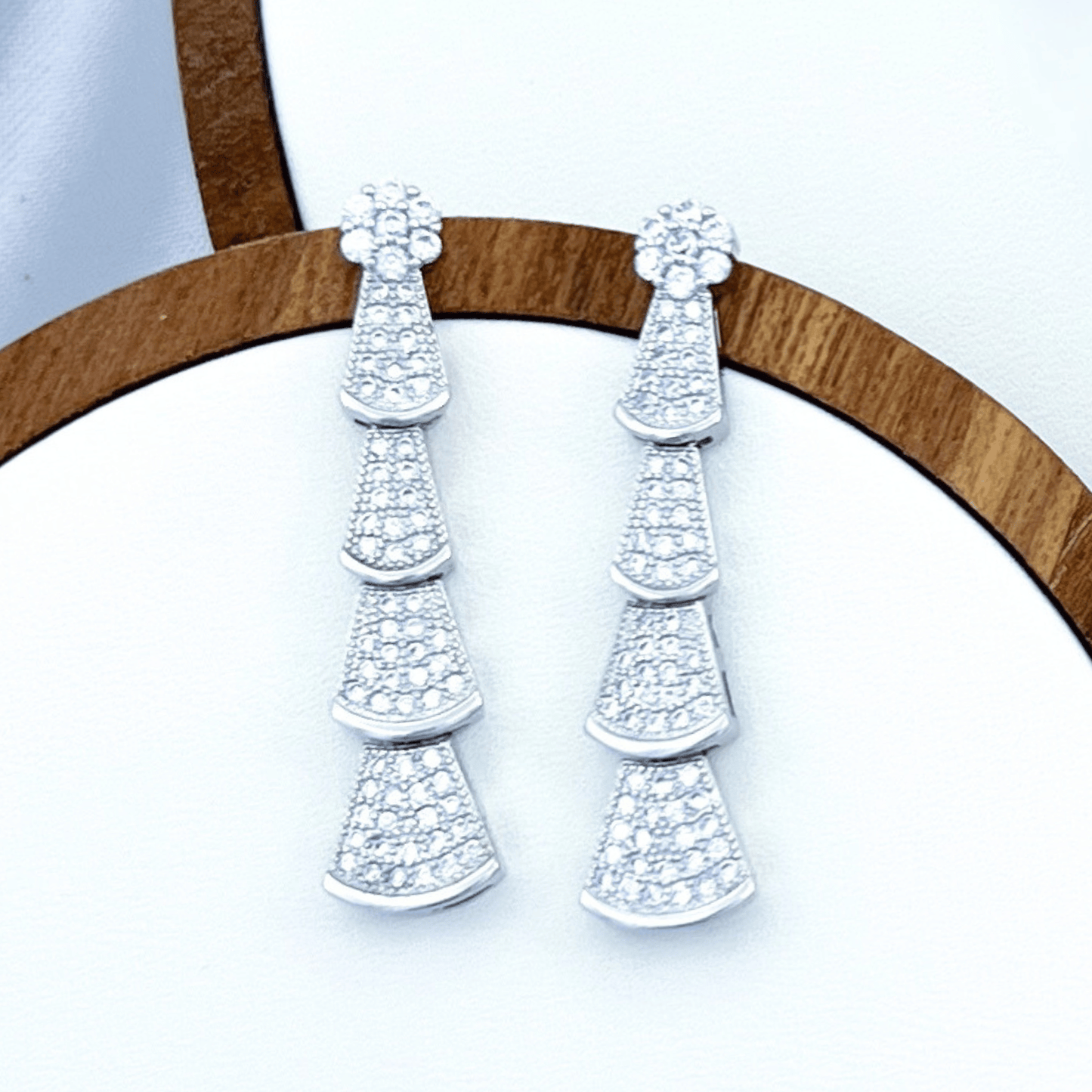 noma set in rhodium