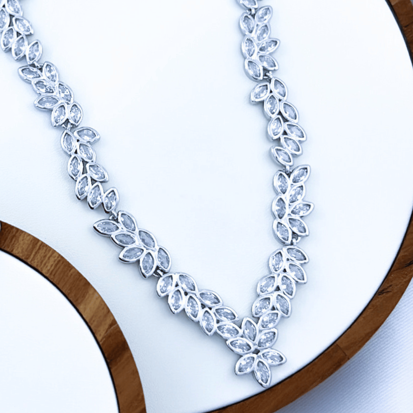 nova set in rhodium