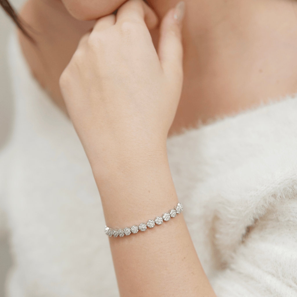 Skye Adjustable Bracelet in Rhodium